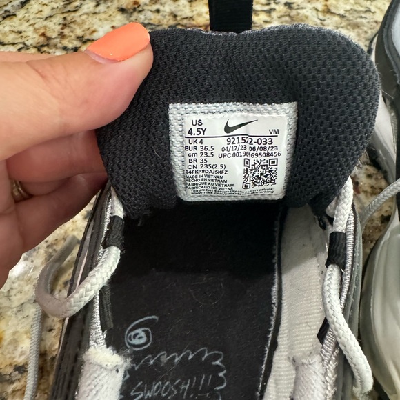 NIKE BIG KIDS AIR MAX 97 (BLACK / BLUE TINT-IRON GREY-SUMMIT WHITE) - Picture 4 of 7